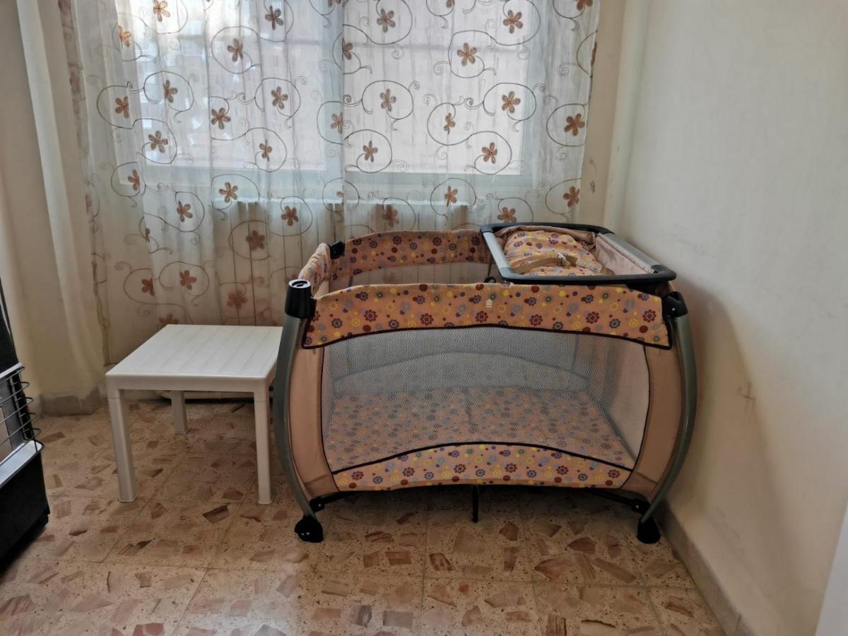 Alice & Andrew Apt. Few Steps To Madaba Old City Center Esterno foto