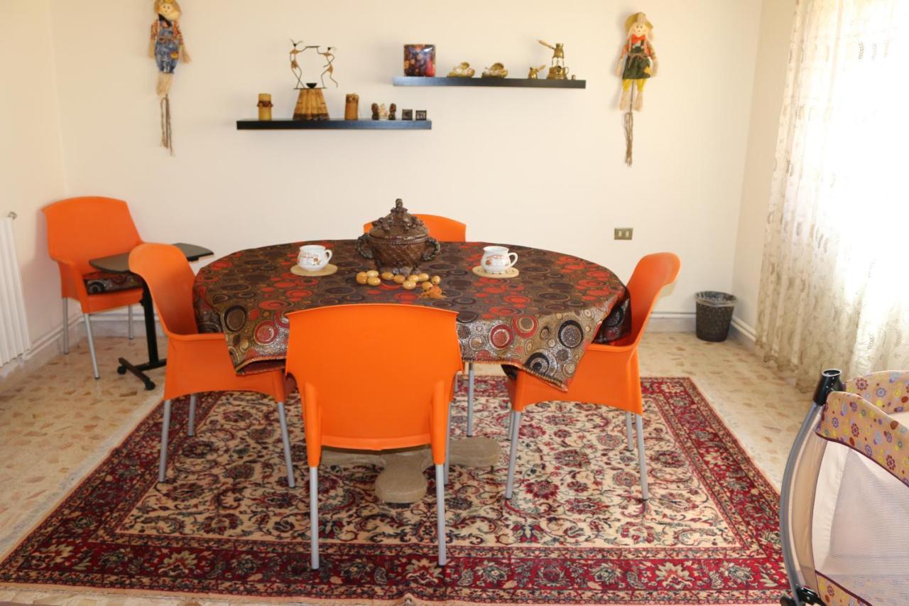 Alice & Andrew Apt. Few Steps To Madaba Old City Center Esterno foto