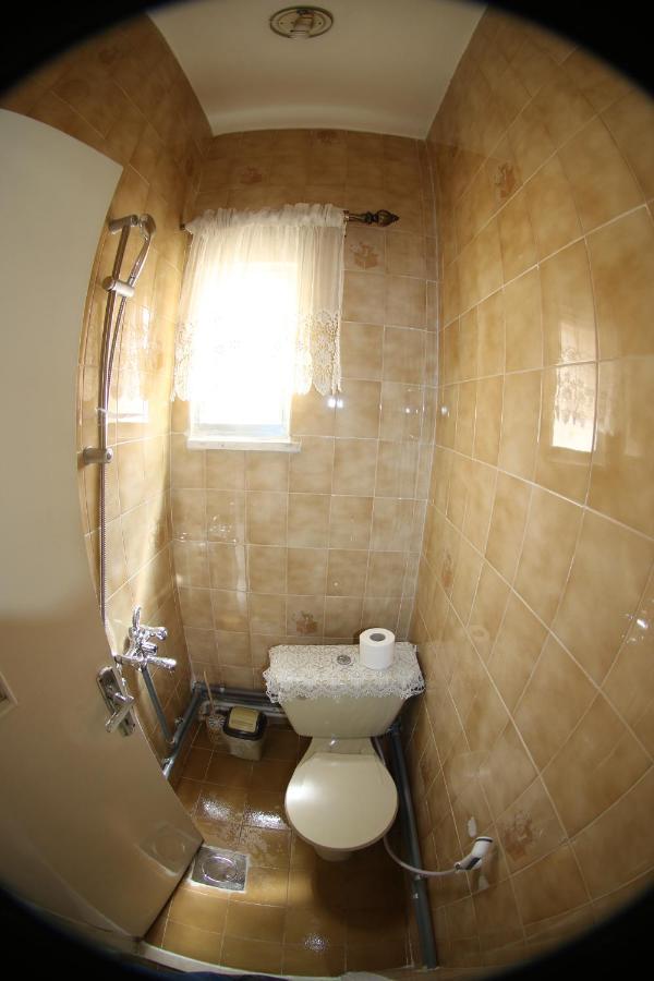 Alice & Andrew Apt. Few Steps To Madaba Old City Center Esterno foto